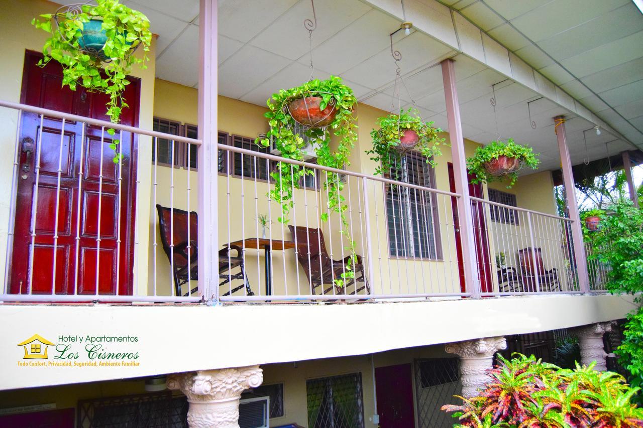 Hotel Y Apartments Los Cisneros Managua Exterior foto